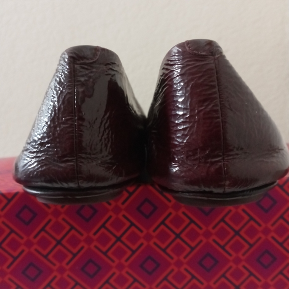 Tory Burch Oxblood Ballet Flats Sz 8.5 - Picture 5 of 9